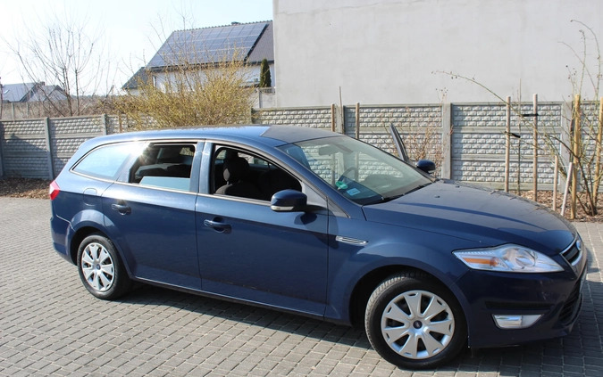 Ford Mondeo cena 20000 przebieg: 281000, rok produkcji 2012 z Szamotuły małe 326